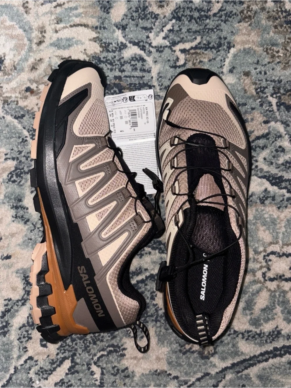 Salomon Men's Trail Running Shoes - Beige & Black Size 9.5